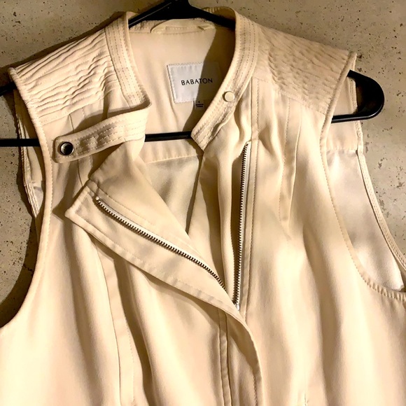 White Babaton Vest - Picture 6 of 6